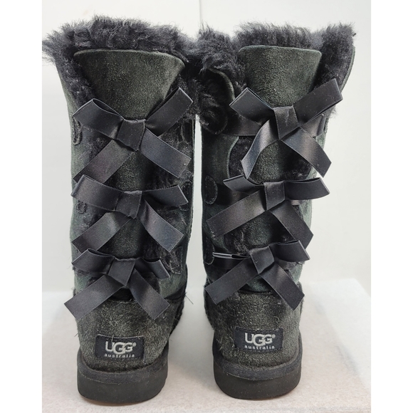 UGG Australia Bailey bow tall boot size 3 kids - Picture 5 of 11
